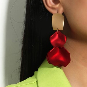 Boho earrings,gold dangle earrings, earrings for women, Bold earrings, Birthday Day Gift, Gift for her, Statement earrings