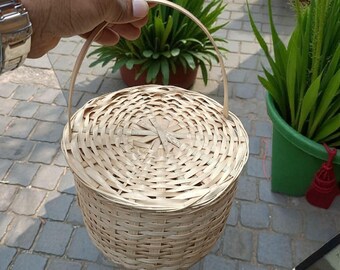蓋付き手編み竹バスケット - 8インチ 伝統的なタイの工芸品、環境に