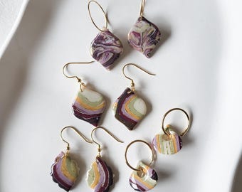 Ohrringe grün-gelb-violett, handgemacht, aus Polymerton, Frühling