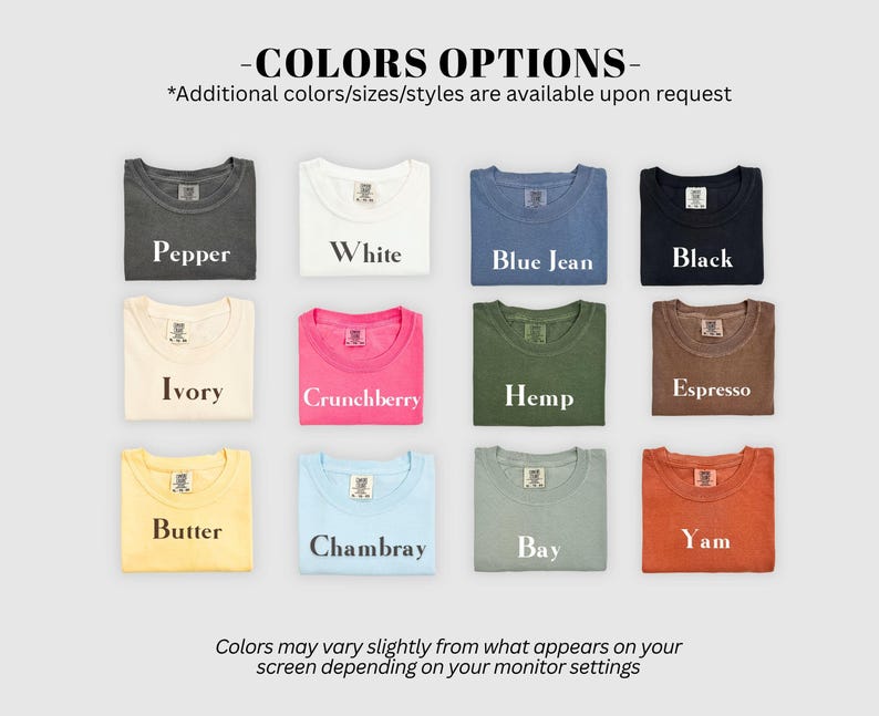 Pu&ograve; includere: Una griglia di dodici magliette di vari colori etichettate Pepper, White, Blue Jean, Black, Ivory, Crunchberry, Hemp, Espresso, Butter, Chambray, Bay e Yam. Il testo COLORS OPTIONS appare in alto, con una nota informativa in basso.