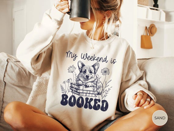 Funny Corgi Sweatshirt for Book Lover Reading Shirt Bookish Dog Person Gift Corgi Mom Sweater Cute Botanical Crewneck Floral Graphic TShirt