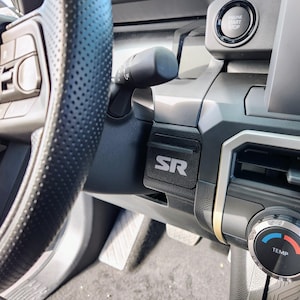 Dash Cache Mini di nuova generazione: spazio di archiviazione personalizzato per Tacoma 2024+, 4Runner 2025+, Tundra 2022+
