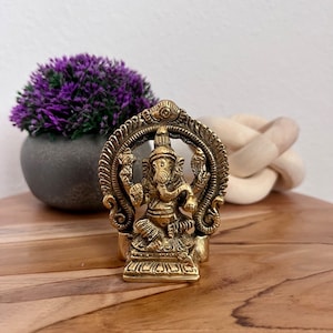 Ganesha with attached Prabhavali | Brass Ganesha and Prabhavali | Housewarming Return Gift | Small Brass Ganesha | Pooja Item | Vinayaka