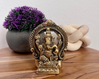 Ganesha with attached Prabhavali | Brass Ganesha and Prabhavali | Housewarming Return Gift | Small Brass Ganesha | Pooja Item | Vinayaka