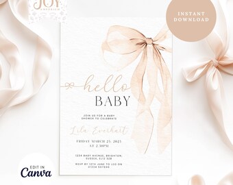 Puede incluir: Una invitación de baby shower rosa pálido y blanca con una ilustración de acuarela de un lazo. El texto dice "hello baby" e incluye el nombre "Lila Everhart", la fecha "Friday March 25, 2025", y la hora "2:30PM".