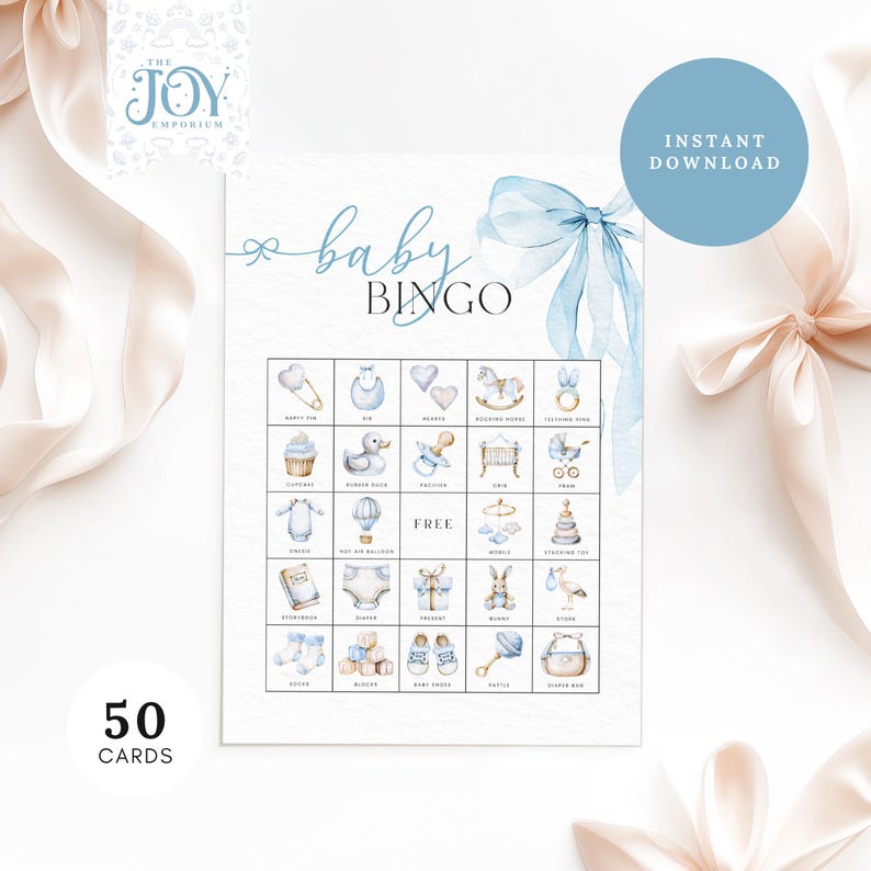 K&ouml;nnte beinhalten: Eine Baby-Bingo-Spielkarte mit einer blauen Schleife und den Worten "baby BINGO" in Schriftform. Die Karte zeigt Illustrationen von Babyartikeln wie einer Rassel, einem L&auml;tzchen und Babyschuhen. Die Worte "Sofort-Download" stehen in einem blauen Kreis.