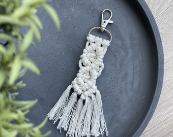 Diamond macrame' keychains/Gifts/BohoMacrame/BohoStyle/BohoKeychains/giftsforher/accessories