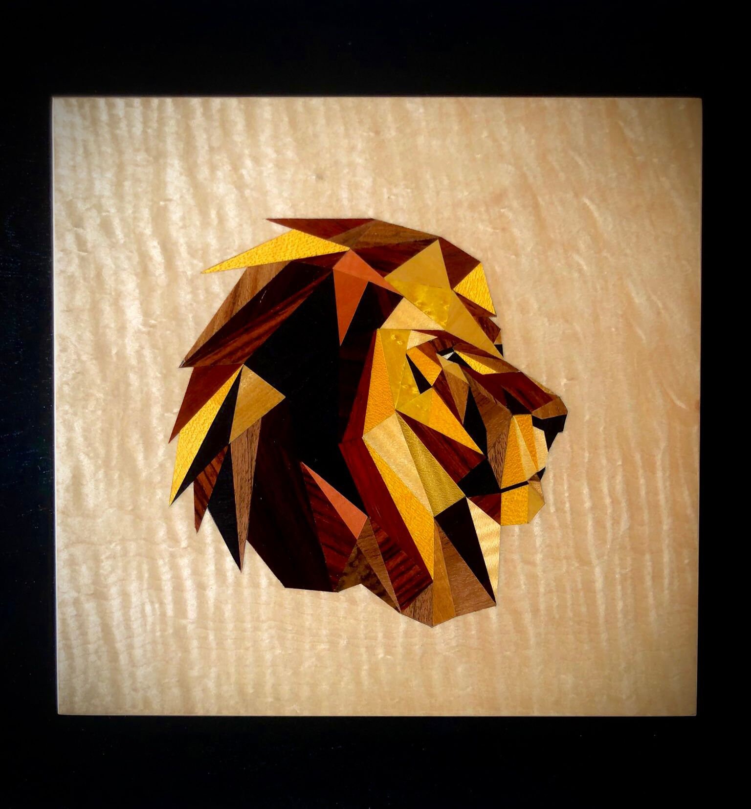 Marqueterie Origami Lion