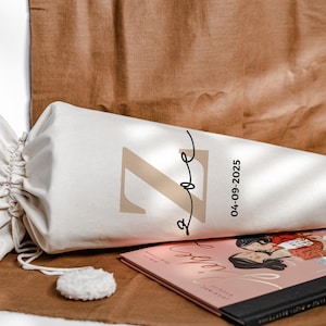 Cône d'école, sac à sucre personnalisé avec nom, pour la rentrée scolaire, cône d'école en tissu avec cordon©, L'ORIGINAL. Des choses créatives pour commencer l'école.