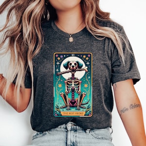 Chemise de carte de tarot le meilleur ami Chemise de tarot tête de mort en tissu de tarot Carte de tarot squelette Le cadeau de tarot des amoureux pour chien maman Chemise pour amoureux des chiens