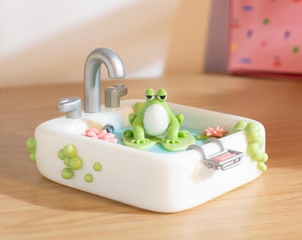 Frog Bath Resin Jewellery Dish | Resin Trinket Tray | Girls Trinket Bowl for Neckless, Earrings, Ring | Unique Jewelry Dish | Trinket Dish