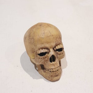 The Sandman - The Corinthian&#39;s Skull Scale Replica