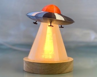 Super Cute 50's Style Retro UFO LED Lamp ready to invade your home - Free Shipping!