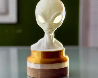 Grey Alien Head Led Lamp - FREE SHIPPING! – Sci-Fi Night Light – Handmade UFO Decor for Alien Fans - I want to believe - Area 51 - Roswell