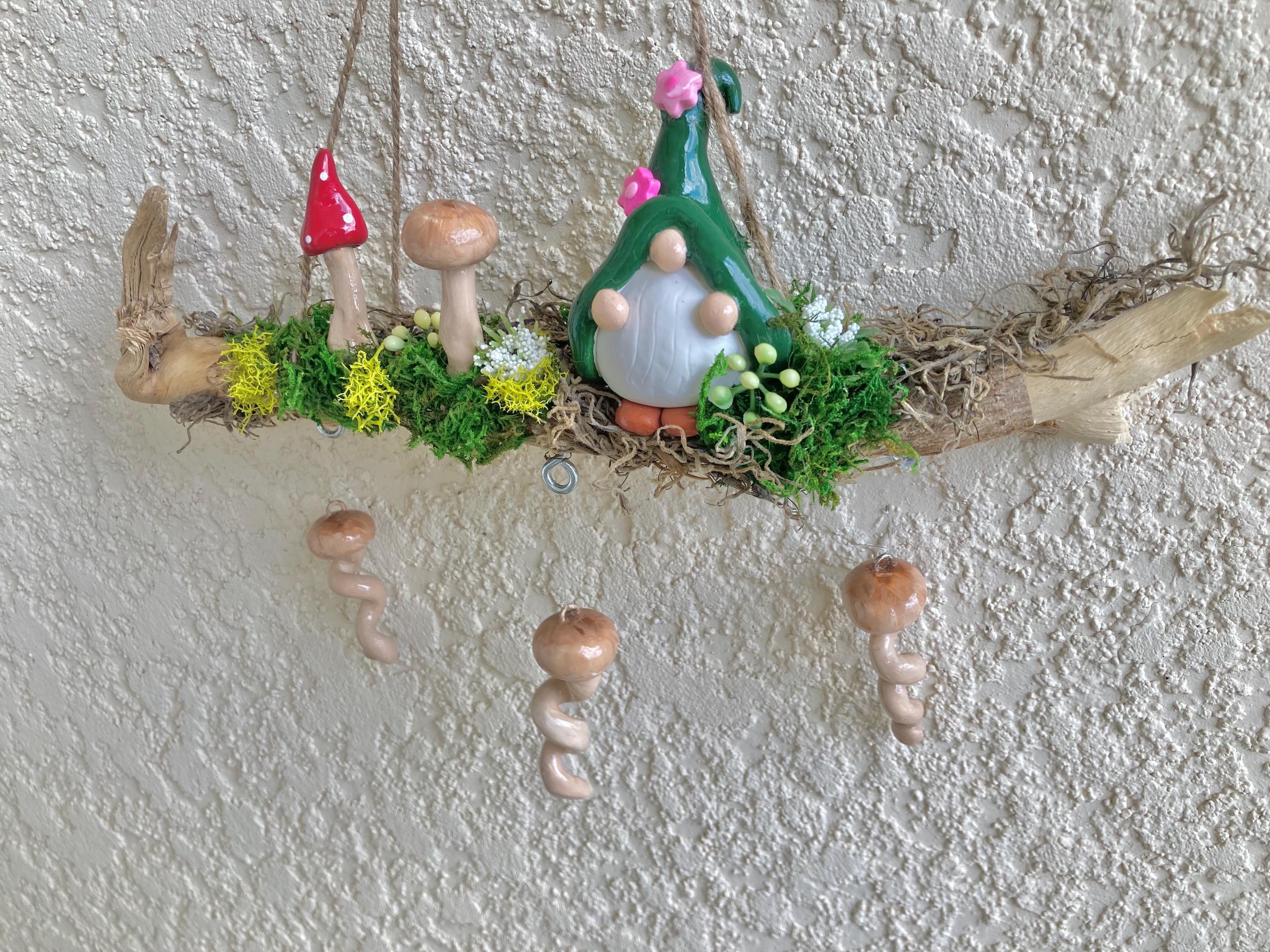 ミカヅキフタツ　オブジェ　ホシエナガ Gnome Wind Chime, Fairy Garden Hanging Decor, Mushroom