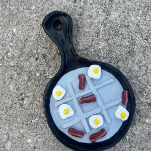 Breakfast tic tac toe board game, polymer clay, centerpiece, food, coffee table decor, birthday, gifts for her, eggs and bacon, skillet