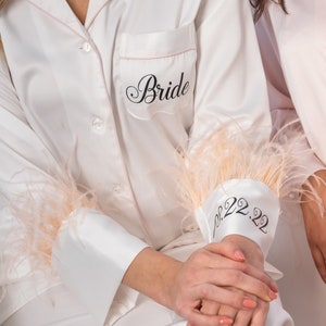 Bridesmaid Feather Pajamas Set, Bridesmaid Pajamas, Bridal Party Pjs, Long Sleeve and Pants, Wedding Getting Ready Pjs, Bachelorette Party