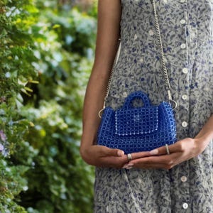 Kundenspezifische handgemachte Perlentasche - Tschechische Kristall-Statement Geldbörse - Einzigartige funkelnde blaue Handtasche - Einzigartiges Geschenk für Sie