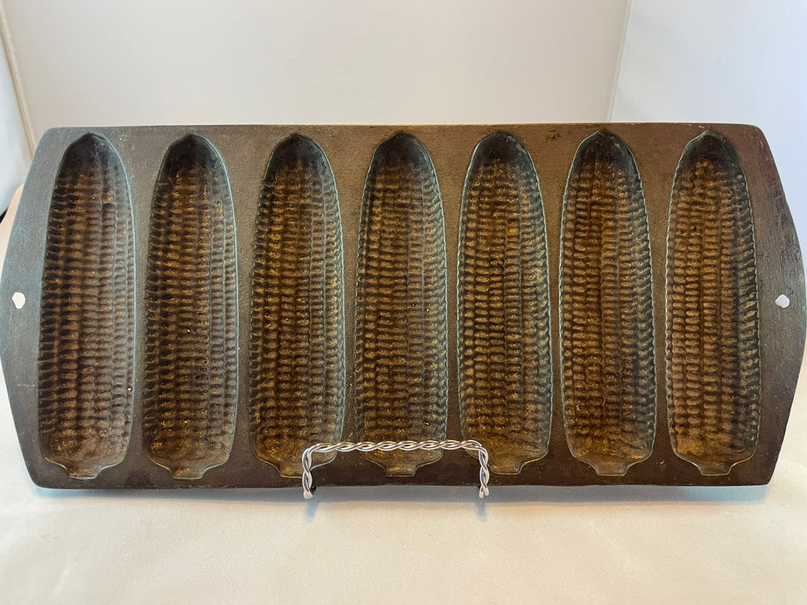 Vintage Cast Iron Cornbread Mold Etsy