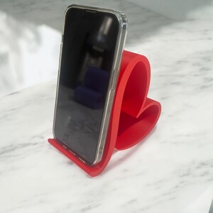 Suporte para celular em formato de coração | Suporte para smartphone impresso em 3D com PLA, acessório de mesa imagem 2