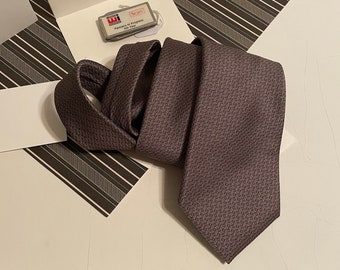 Sears vintage tie clip and tie set