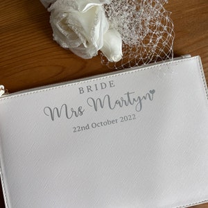 Borsa da matrimonio personalizzata, pochette da sposa personalizzata, regali per damigella d'onore Pochette da damigella d'onore personalizzata, regalo di nozze personalizzato immagine 4