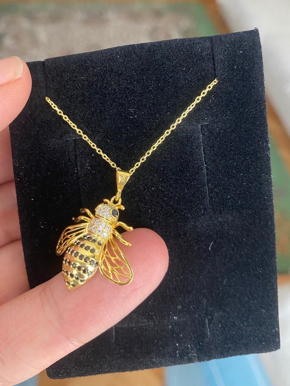 Bee Charm Gucci Necklace Bee 14K Yellow Gold 2D Honey Bee Necklace