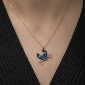 Silber Blauer Skorpion Halskette. Skorpion Design Schmuck. Skorpion Frauen Halskette. Skorpion Anhänger. Astrologie Heilschmuck. Tierkette