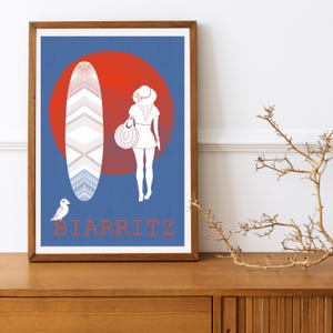 Surfing Girl in Biarritz sztuka ścienna, plakat, affiche kolekcja Deep Blue