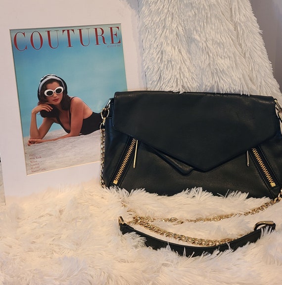 Pour La Victoire Black Leather Zipper Envelope Crossbody Bag 