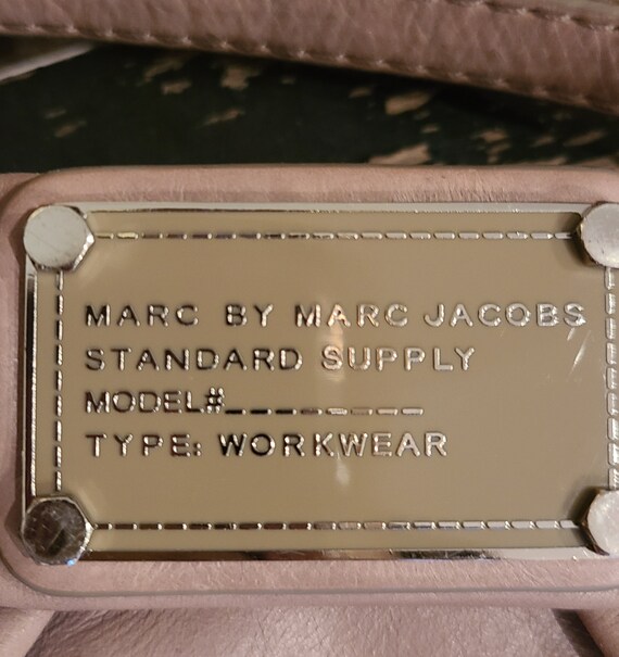 Marc by Marc Jacobs Beige Leather Wristlet Clutch - image 5