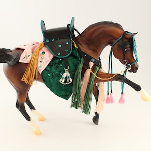Traditional Model Horse Arabian Tack Set