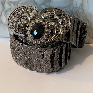 Vintage, Butterfly Brown Leather Belt Solid Elaborate Design  display picture 2