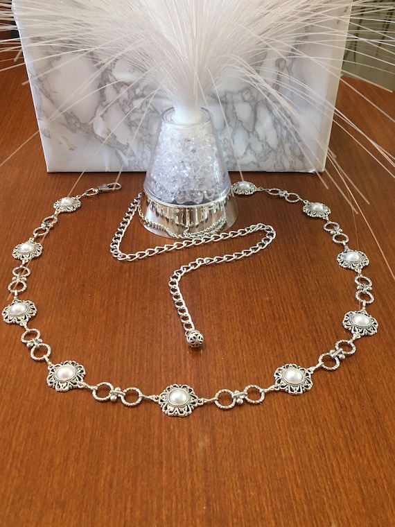 Vintage silver & Pearl Chain Belt Vintage Silver Tone Chain and Beaded Faux Pearl Belt M/L 8  main image 4