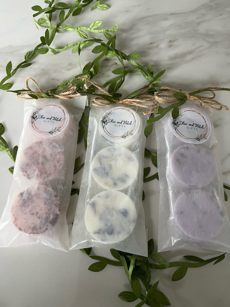Highly Scented Hand Poured Natural Soy Wax Melts with Dried Botanicals, Fruity Floral Aromas, Vegan Cruelty-Free image 2