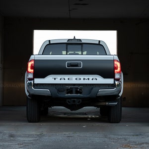 Tailgate blackout pre-cut vinyl for Toyota Tacoma 3rd Gen