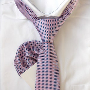 Hellrosa Krawatte, Fliege und Einstecktuch für Hochzeiten, Ballettrosa Herrenkrawatte, Blütenblattrosa Krawatte für Abschlussball, Rosa und Blaues Krawattenset | LiKol