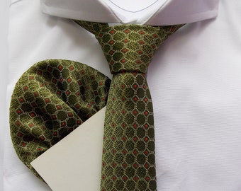 Men's Green Tie, Bow Tie and Pocket Square Set, Wedding Groomsmen Necktie