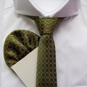 Green Men's Tie, Bow Tie and Pocket Square Set for Weddings, Groomsmen Green Necktie, Green Tie and Pocket Square. Green Bowtie | LiKol