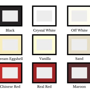 K&ouml;nnte beinhalten: Ein Raster aus neun rechteckigen Passepartouts mit mittigen Ausschnitten. Die Farben umfassen Schwarz, Kristallwei&szlig;, Cremewei&szlig;, Eierschalencreme, Vanille, Sand, Chinesischrot, Echtrot und Kastanienbraun. Jedes Passepartout ist mit seinem Namen beschriftet.