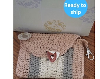 Handmade Coin Purse/Wallet fully lined for women who love to accessorize. Crochet purse that is Versatile, functional and stylish, use daily