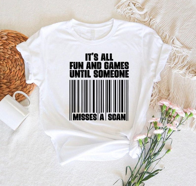 Funny Postal Worker Shirt: Missed Scan Post Office Attire Tee 画像 2