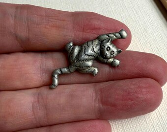 Vintage JJ Stretching Cat Lapel Pin Signed © JJ Pewter Tone Mini Cat Brooch Circa 1986–1988 Cat Lover Gift