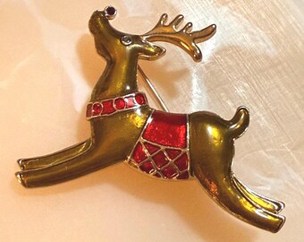 Vintage 1990s Enamel Reindeer Brooch – Gold Tone Christmas Pin