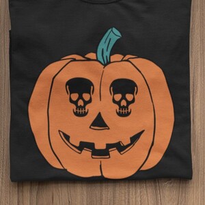 Pumpkin Skull Eyes t-shirt is a great gift for Halloween lovers, skull lovers, your boyfriend, girlfriend, even mom and dad!