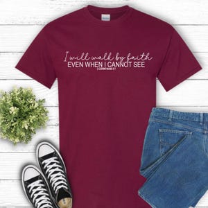 Shirt Walk by Faith, Korintiërs 5:7, christelijke shirts, bijbeltekst, paascadeau, paasshirt, zelfs als ik niet kan zien, religieuze geschenken