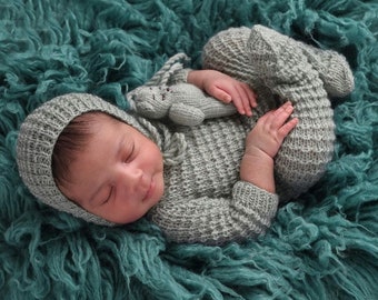 Green Newborn Footed Rompers Hat Wrap Toy Full Set for Photography