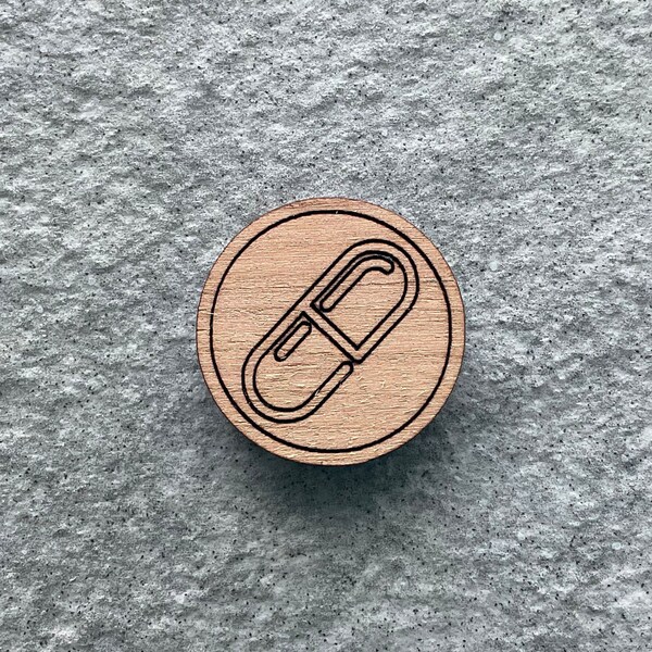 10x Pill Capsule Tokens 20mm Cherry Wood