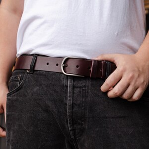 Bordeaux Leather Belt for Men - Full Grain Classic Casual Belt for Jeans, Pants, Father&#39;s Day, Boyfriend, Groomsmen, Anniversary Gift