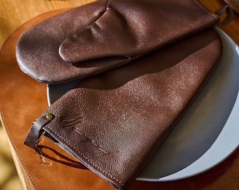 Luxury Hand made 2-Pc Leather Oven Mitt for Home Use, Perfect for Oven or Fireplace. Exquisite Kitchener Oven Glove Gift, Crafted with Care